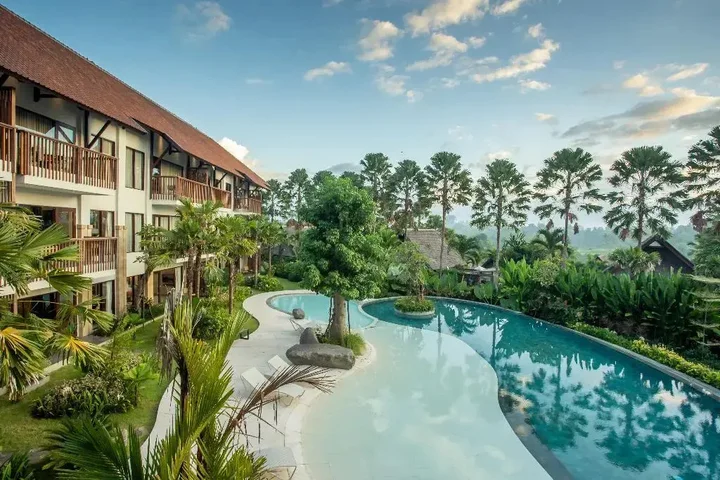 Сукавати: The Sanctoo Villa
