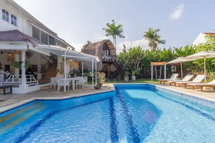Кута: Villa Alor