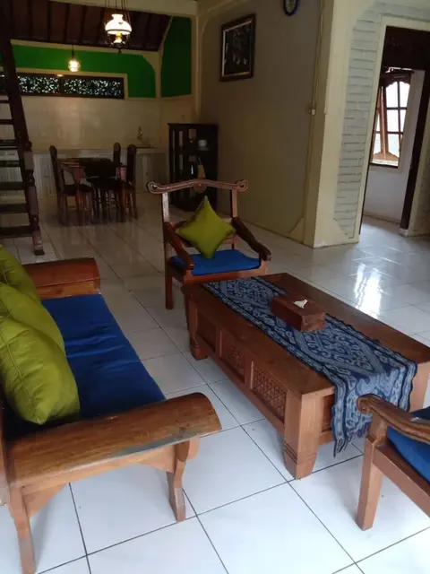 Кута: Mahalini villa 3