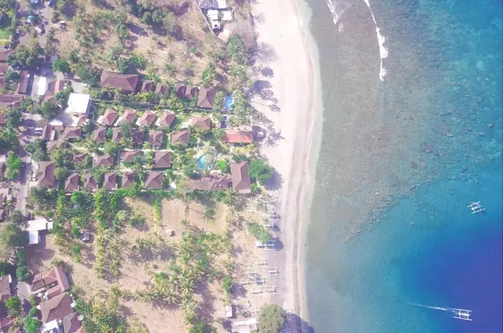 Бунутан: Bali Bhuana Beach Cottages