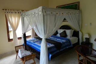 Бунутан: Bali Bhuana Beach Cottages