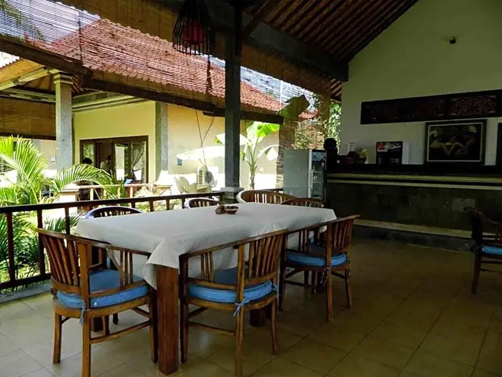 Бунутан: Bali Bhuana Beach Cottages