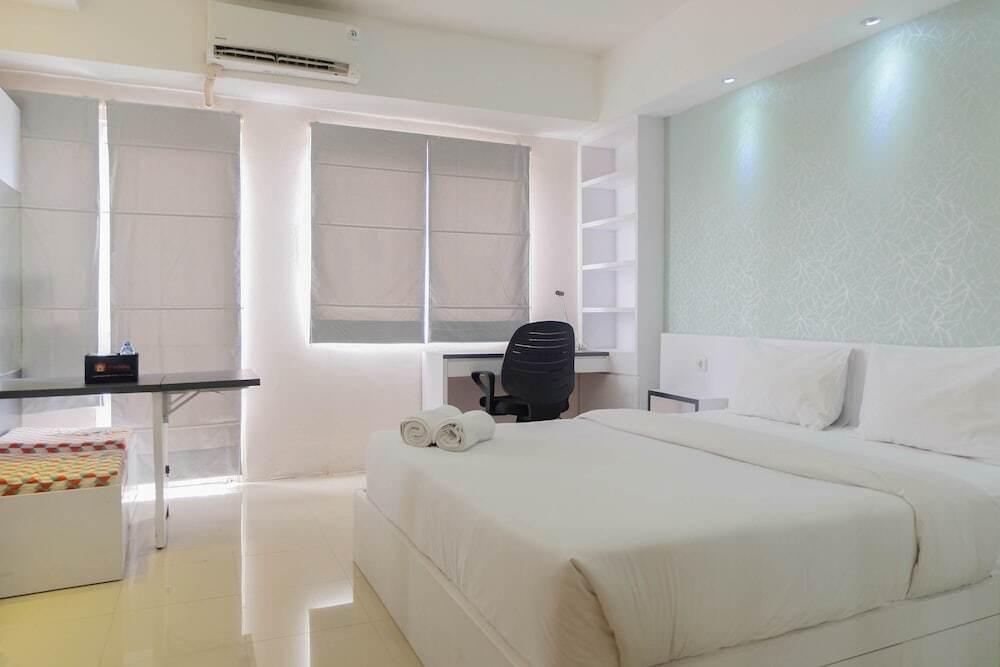 Strategic Studio Room Park View Condominium Apartment — фото 2