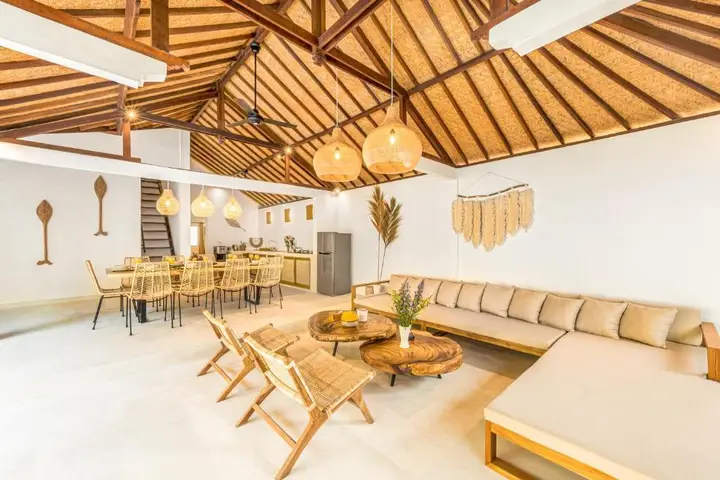 Villa Barcelona - Private 5 BDR Villa in Seminyak, Best Location, large Pool & Garden — фото 2