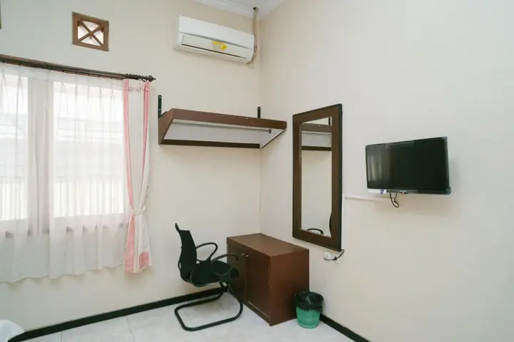 Маланг: Urbanview Hotel Griya Surya Malang by RedDoorz