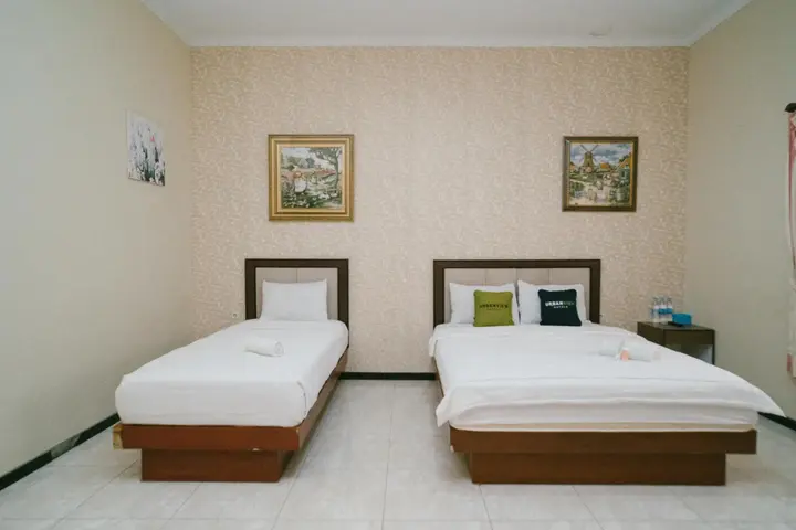 Маланг: Urbanview Hotel Griya Surya Malang by RedDoorz