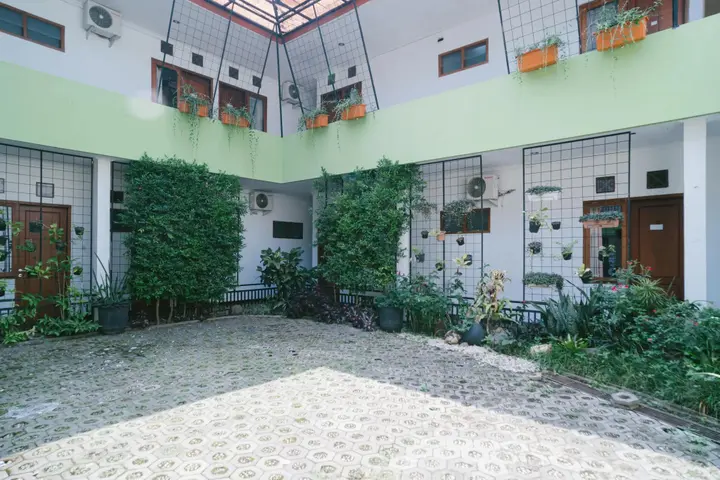 Маланг: Urbanview Hotel Griya Surya Malang by RedDoorz