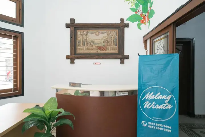 Маланг: Urbanview Hotel Griya Surya Malang by RedDoorz