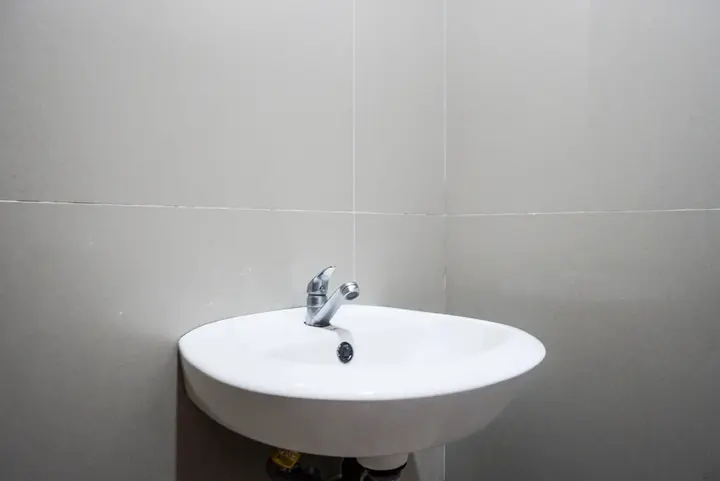 Батуретно: Urbanview Hotel Blok O International by RedDoorz