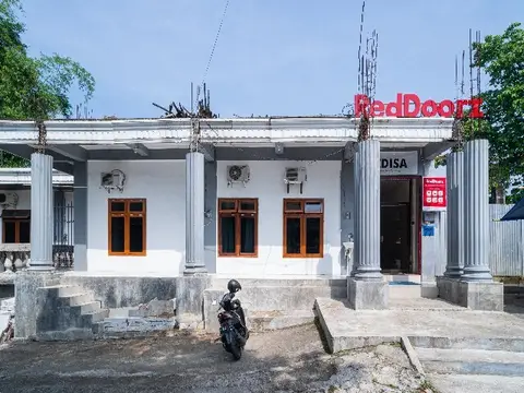 RedDoorz near Universitas Merdeka Malang 2 — фото 1