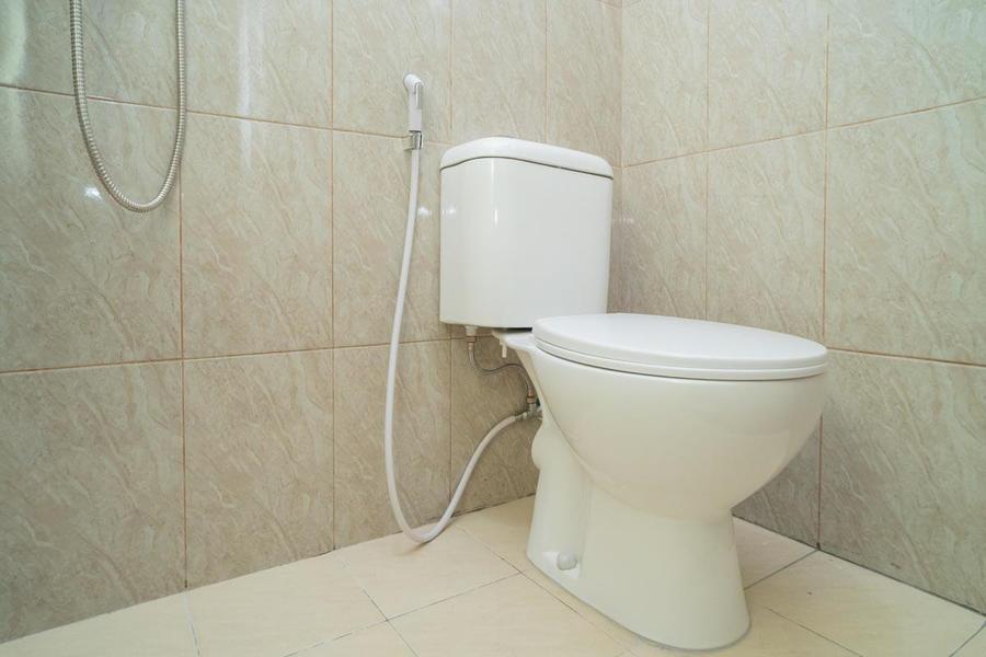 Тангеранг: RedDoorz near Stasiun Tangerang