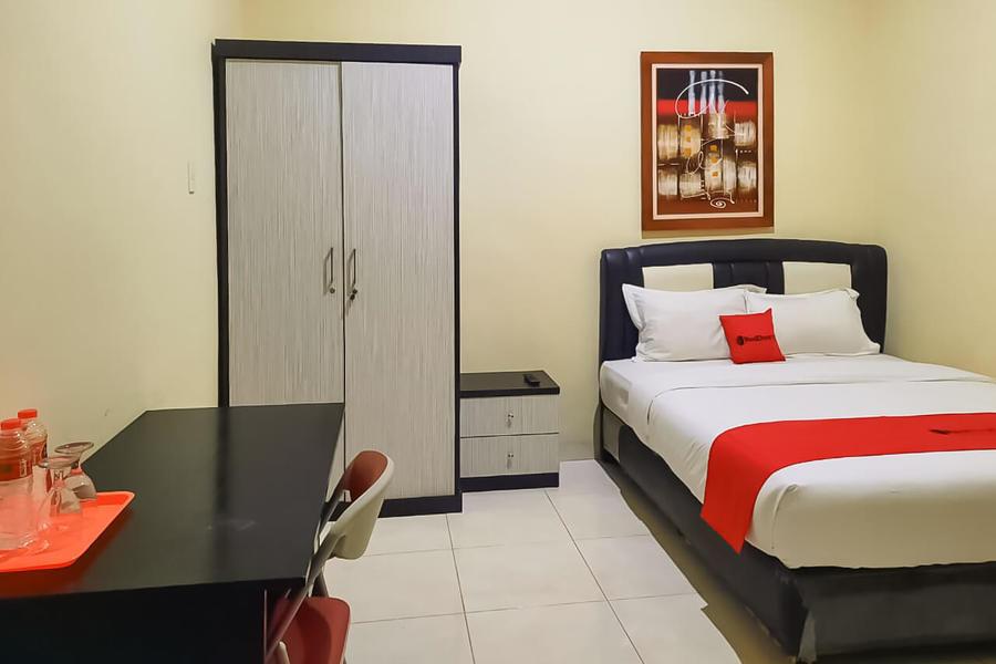 Медан: RedDoorz near RS Setiabudi Medan