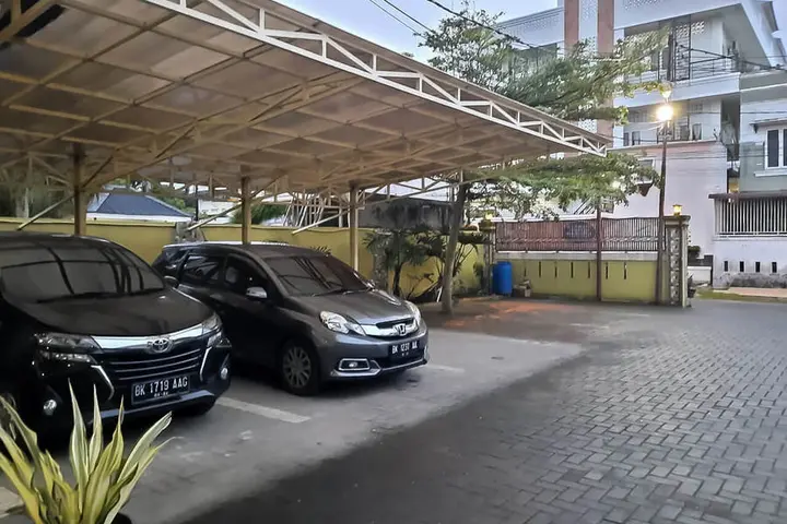 Медан: RedDoorz near RS Setiabudi Medan