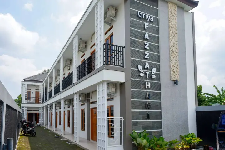 Депок: RedDoorz Syariah near RS Hermina Yogyakarta