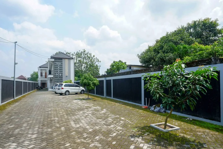 Депок: RedDoorz Syariah near RS Hermina Yogyakarta