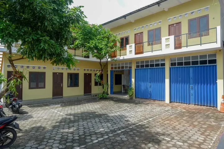 Семаранг: RedDoorz Syariah near Exit Tol Krapyak Semarang