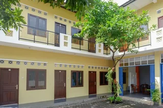 Семаранг: RedDoorz Syariah near Exit Tol Krapyak Semarang