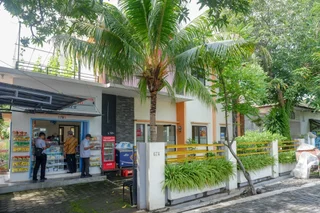 Семаранг: RedDoorz Syariah near Exit Tol Krapyak Semarang