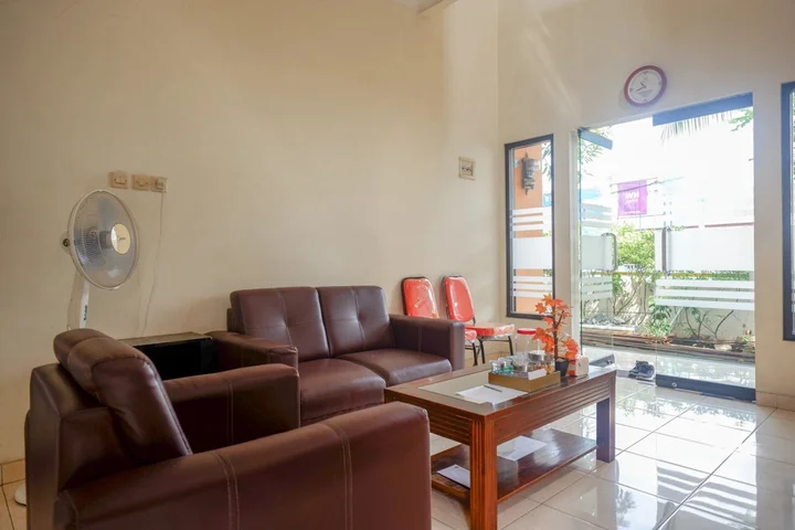 Семаранг: RedDoorz Syariah near Exit Tol Krapyak Semarang