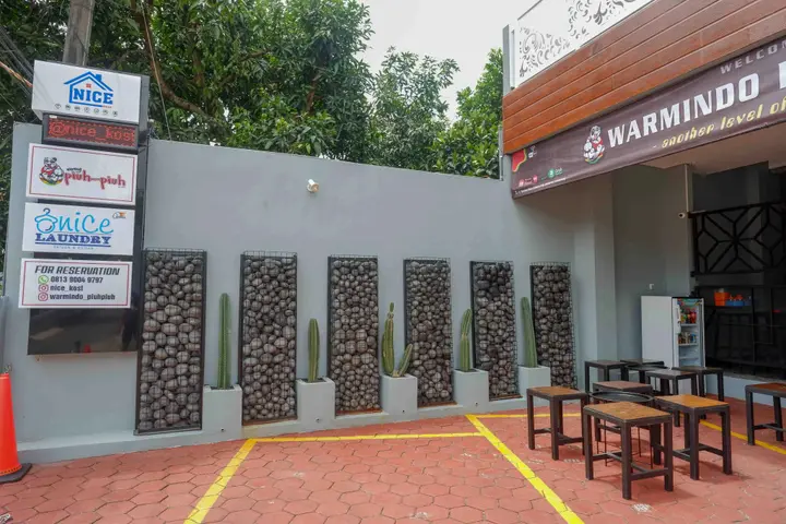 Семаранг: RedDoorz Plus near Patung Kuda Undip