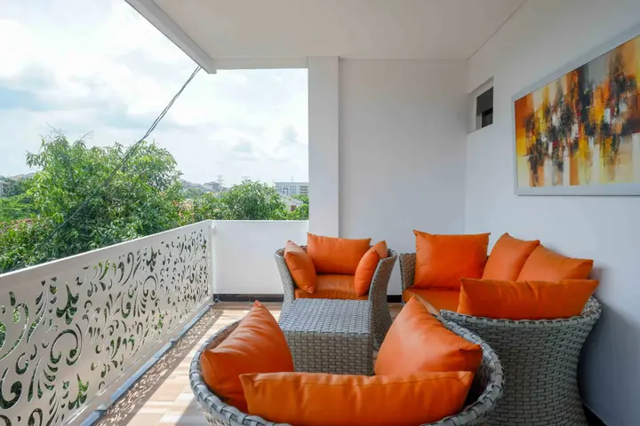 Семаранг: RedDoorz Plus near Patung Kuda Undip