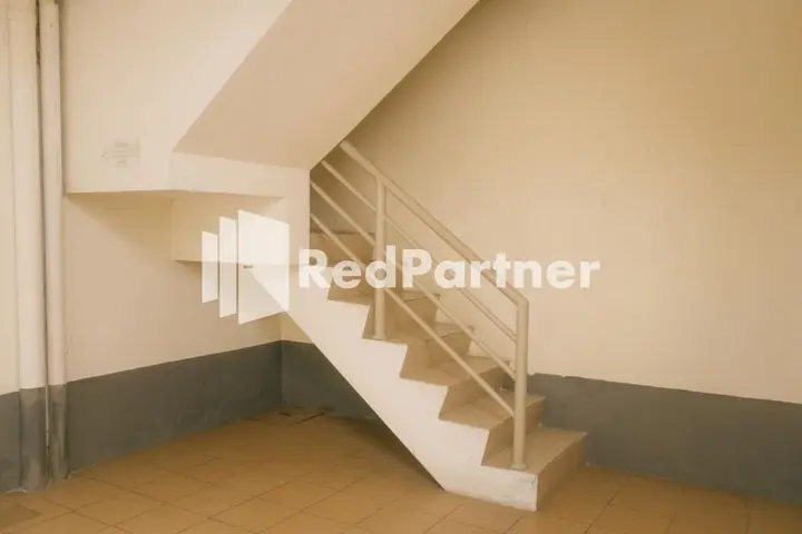 Сурабая: Pits Hotel RedPartner Near Atom Mall