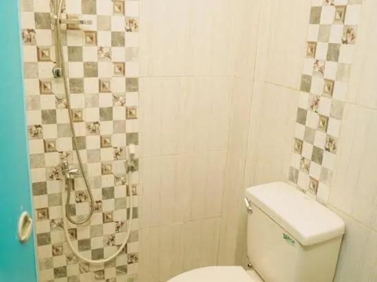 Батуретно: OYO 91486 Kostel Velisia Syariah
