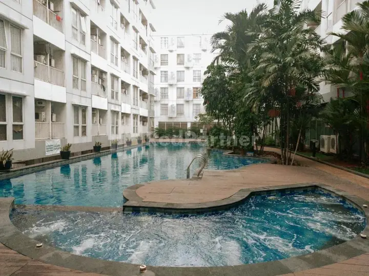 RedLiving Apartemen Skylounge Tamansari - Vanez Room — фото 3