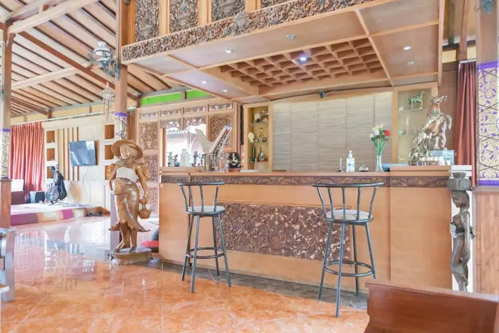 RedDoorz Premium At Joglo Garut Cottage Syariah — фото 1