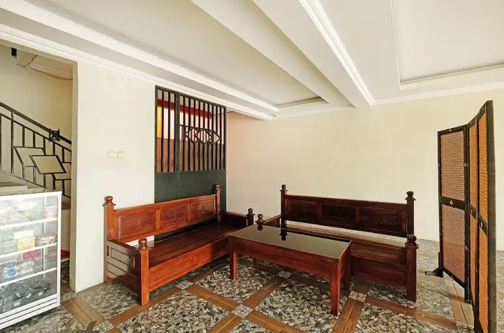 Депок: OYO 91453 Hotel Srikandi Gejayan
