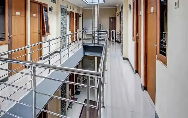 Суракарта: OYO 91729 Griya Monjari