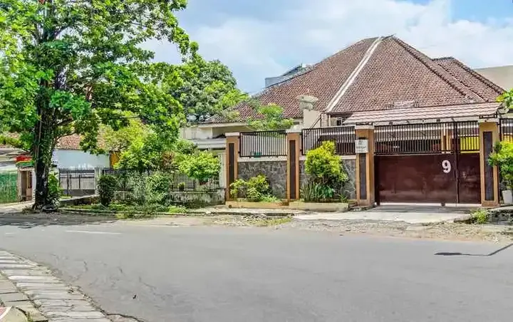 Суракарта: OYO 91729 Griya Monjari
