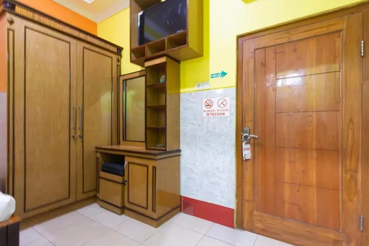 Маланг: Homestay Gayatri Sawojajar RedPartner
