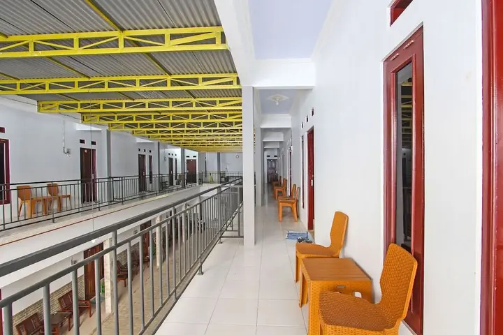 Кебумен: OYO 91817 Hotel Grand New Si Jago