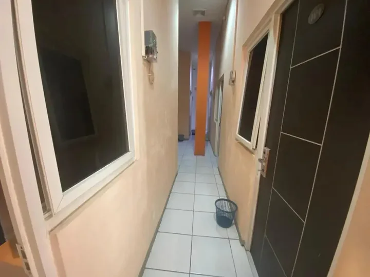 Семаранг: RedDoorz At Kartini Residence Semarang