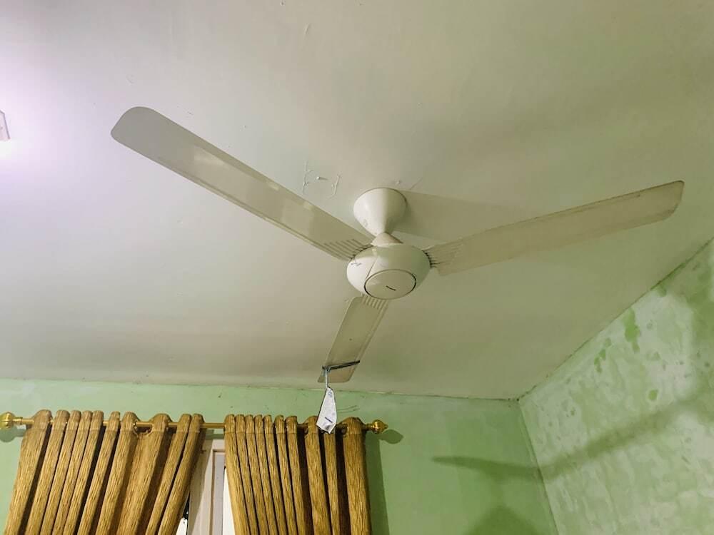 Пеканбару: SPOT ON 91875 Nayla Homestay Syariah Near Koro Koro Panam, Karaoke, Pool, & Cafe