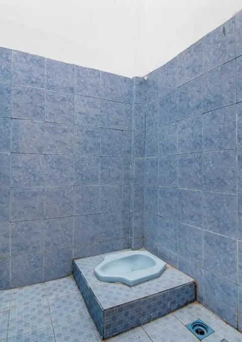 Пеканбару: SPOT ON 91875 Nayla Homestay Syariah Near Koro Koro Panam, Karaoke, Pool, & Cafe