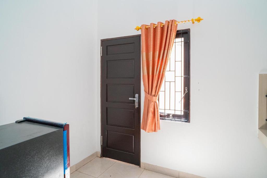 RedDoorz syariah @ Jalan Tingang Palangkaraya — фото 3