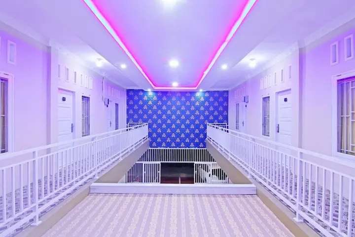 Паданг: OYO 90978 Khalifi Guesthouse Syariah
