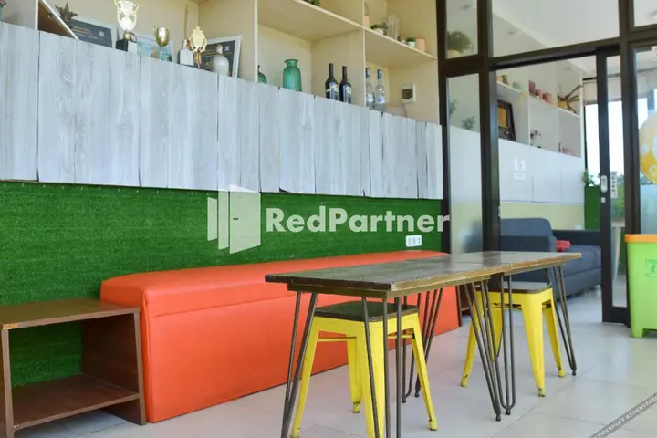 Бенгкулу: Pringgading Surf Camp Mitra RedDoorz