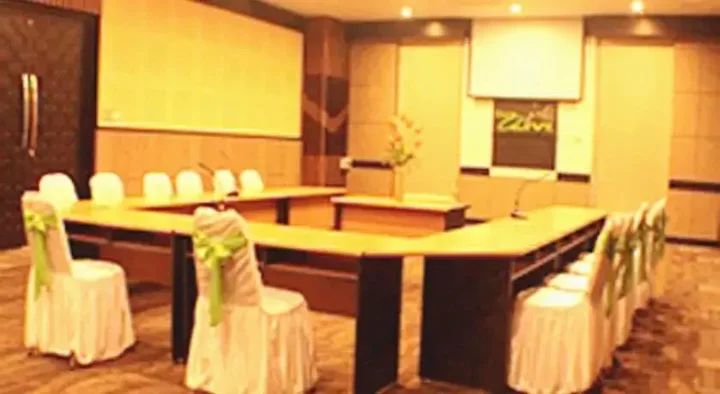 Тангеранг: Hotel Olive