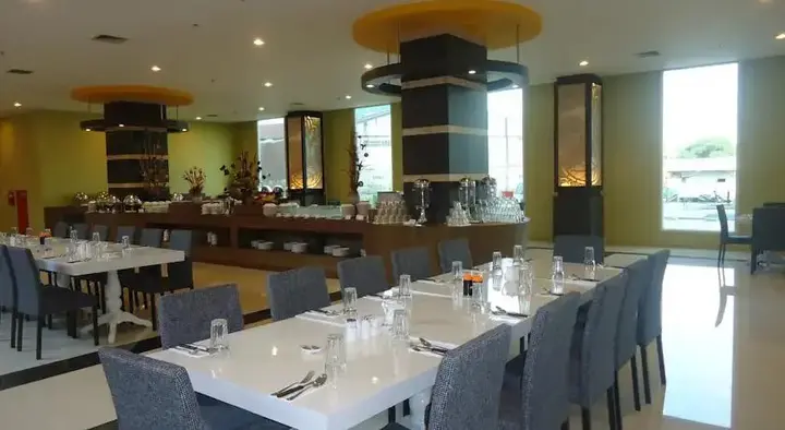 Тангеранг: Hotel Olive
