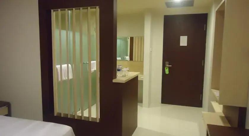 Тангеранг: Hotel Olive
