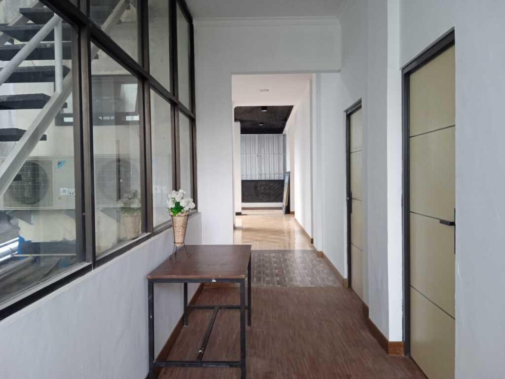 Пурвокерто: Gorland Hostel Purwokerto RedPartner
