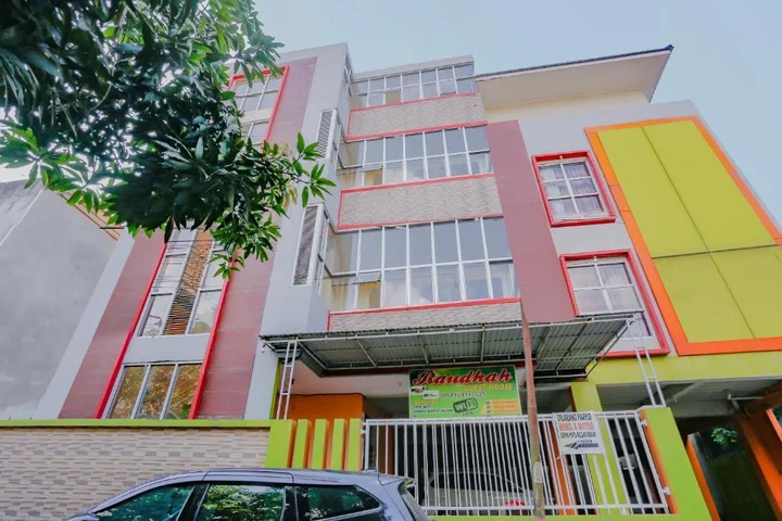 Самаринда: RedDoorz Syariah at Jalan Pramuka