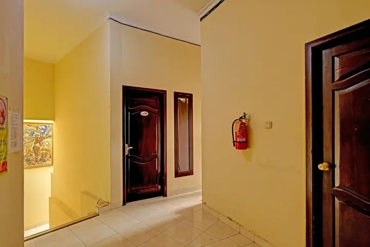 Батуретно: OYO 91522 Candi Gebang Guesthouse