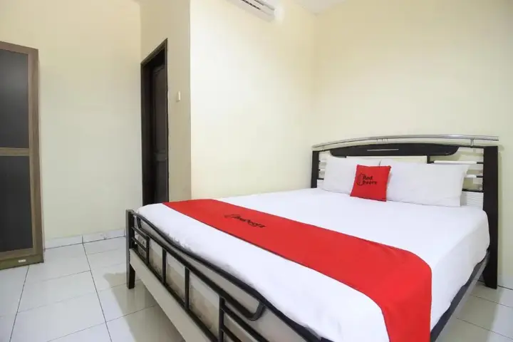 RedDoorz near Puskesmas Sei Jang Tanjung Pinang — фото 1