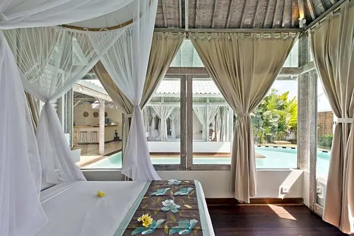 Villa Laksmana Hideaway 2 - Surrounded by water- 2bd villa with fantastic pool! — фото 2