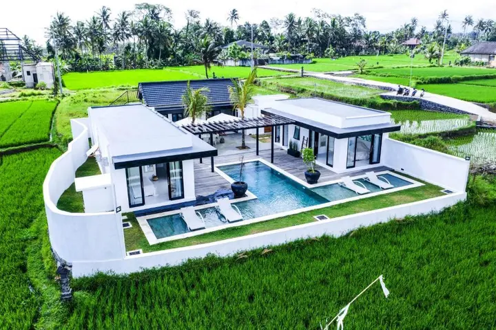 Убуд: AMAZING 3Br Villa in the middle of Ricefields