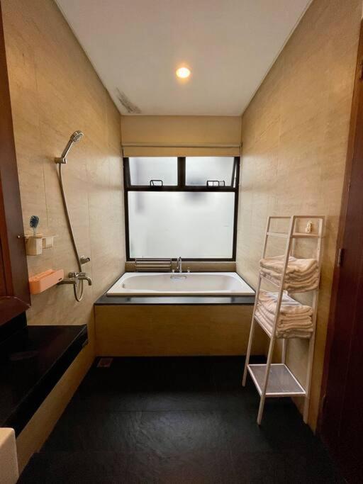 Cozy 3-BR villa Vimala hills cluster alpen with beautiful garden — фото 3